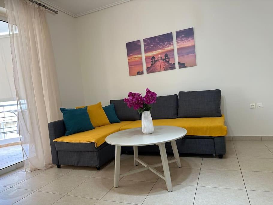 Riviera Beach, Seaside Spacious Apt. Anavyssos Ngoại thất bức ảnh