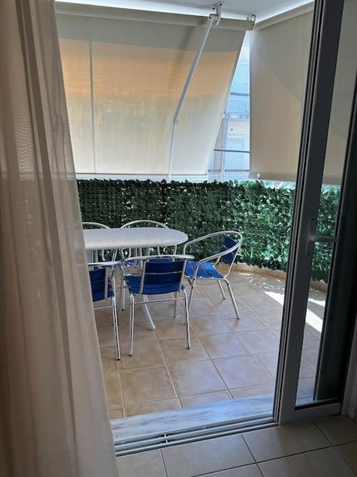 Riviera Beach, Seaside Spacious Apt. Anavyssos Ngoại thất bức ảnh