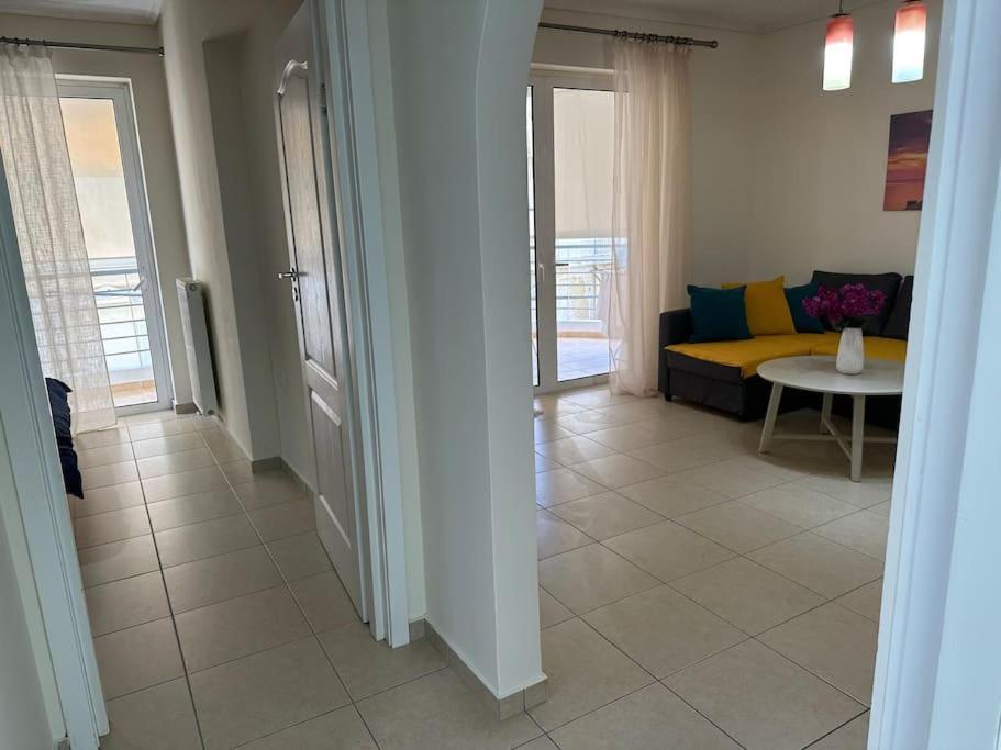 Riviera Beach, Seaside Spacious Apt. Anavyssos Ngoại thất bức ảnh